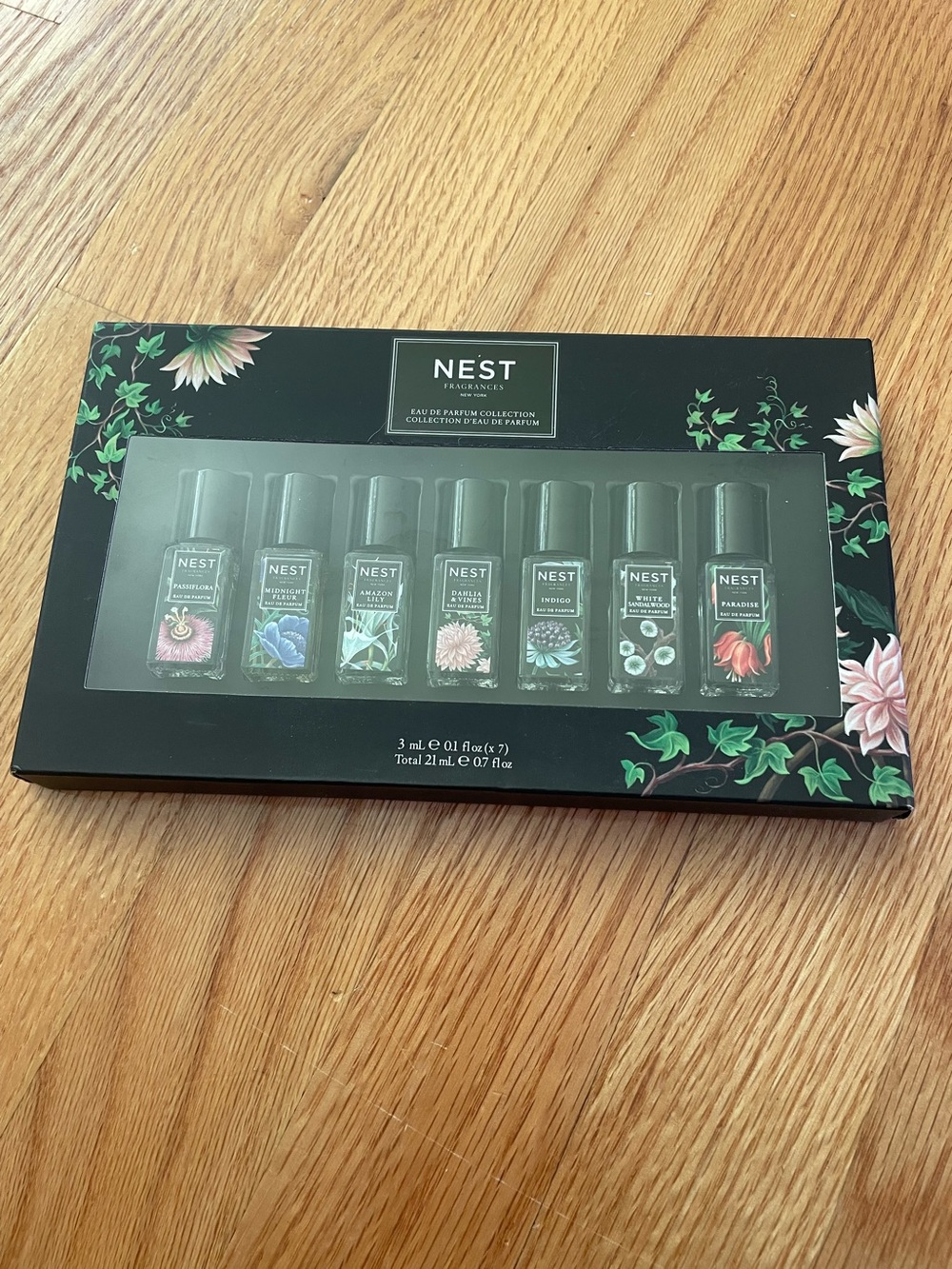 NEST Fragrances Mini Eau de Parfum Collection - Black with Floral Accents